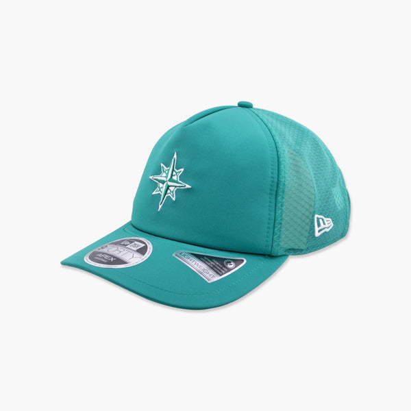 Seattle Mariners 2026 Batting Practice Teal Compass Apex Trucker Hat