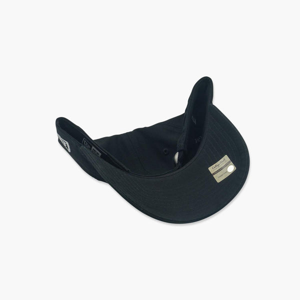 Washington Huskies Interlock "W" Black Adjustable Hat