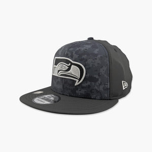 Seattle Seahawks 2026 Salute To Service Throwback Snapback