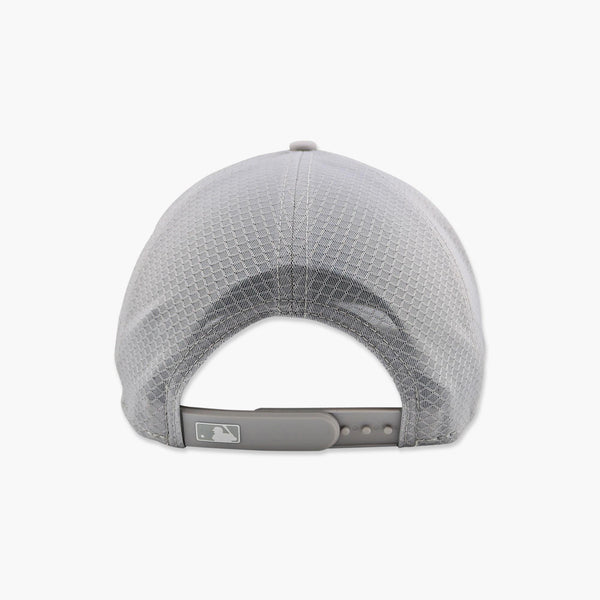 Seattle Mariners 2026 Batting Practice Grey Apex Trucker Hat