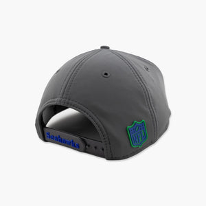 Seattle Seahawks 2026 Sideline Cold Weather Throwback Charcoal StretchSnap
