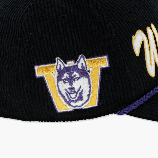 Washington Huskies Vintage Script Classic Throwback Corduroy Hitch Snapback