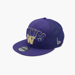 New Era Washington Huskies Stacked Trucker Snapback