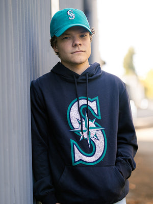 Model Wearing Mariners Hoodie and Hat.