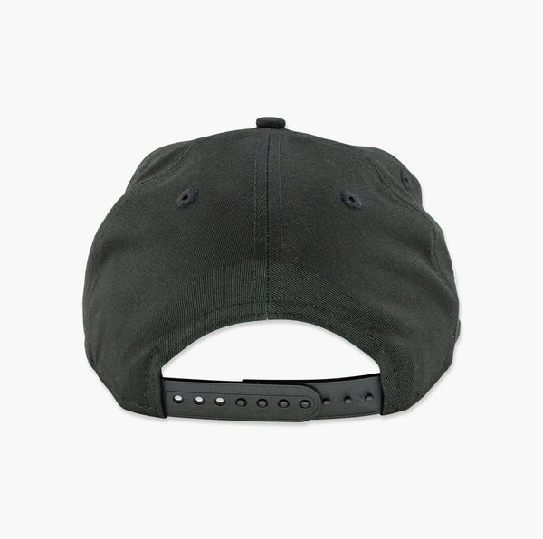 Washington Huskies Black Script Helmet Patch "Golfer" Snapback