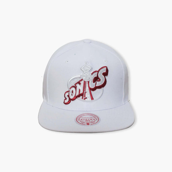Seattle SuperSonics Space Needle White Out Snapback