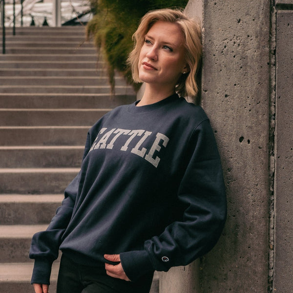 Champion Seattle Reverse Weave Marine Navy Crewneck – Simply Seattle