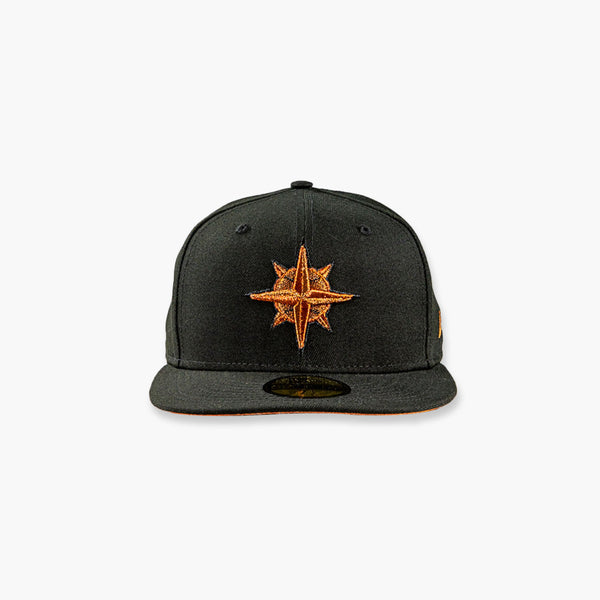 New Era Seattle Mariners Volcanic Fitted Hat