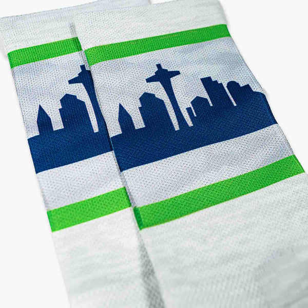 Seattle City Skyline Retro Grey & Blue Strideline Socks